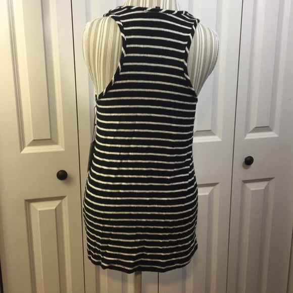 ⭐️NWT light sweater tank - Picture 3 of 7